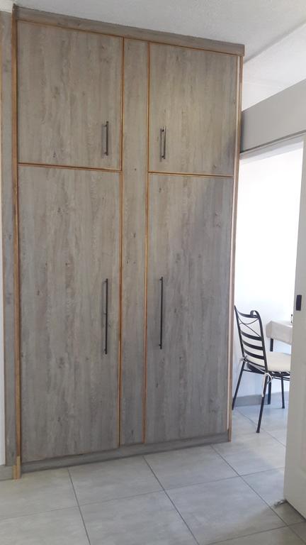 Self-Catering Studio, Unit 6 On Krupp วินด์ฮุก ภายนอก รูปภาพ