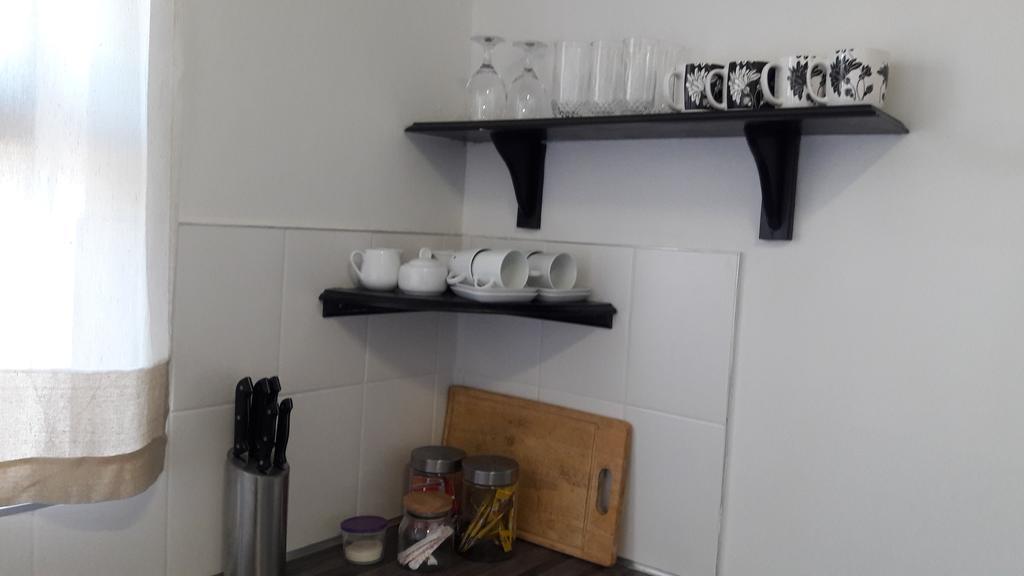 Self-Catering Studio, Unit 6 On Krupp วินด์ฮุก ภายนอก รูปภาพ